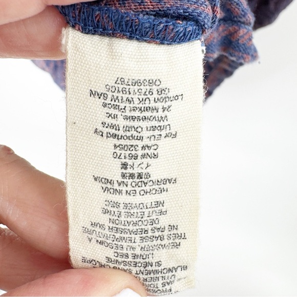 ✅ FREE PEOPLE PONCHO STYLE BATWING EMBROIDERED V-NECK TOP SIZE X-SMALL BOHO - Picture 6 of 8